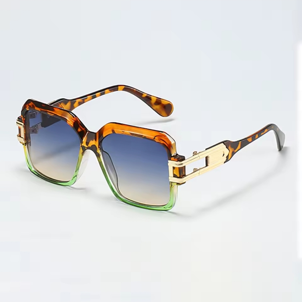 Leopard square sunglasses